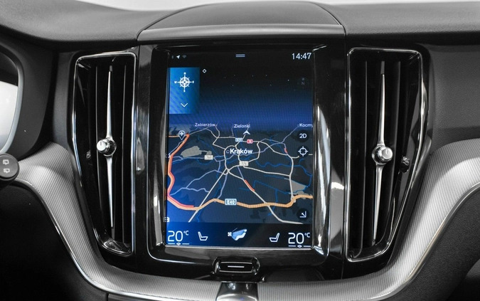 Volvo XC 60 cena 153500 przebieg: 66593, rok produkcji 2018 z Grójec małe 781